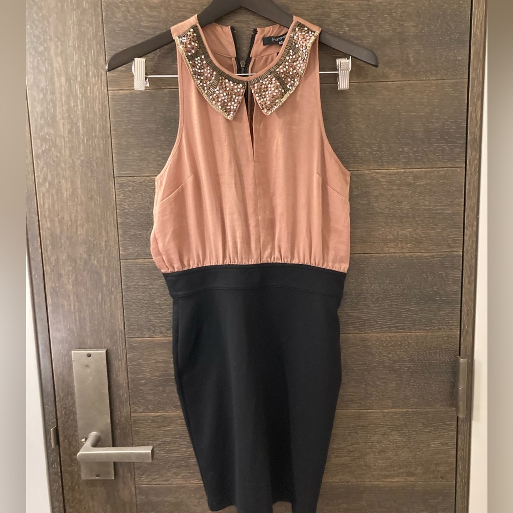 FOREVER 21 ✨ Beaded Color Block Dress